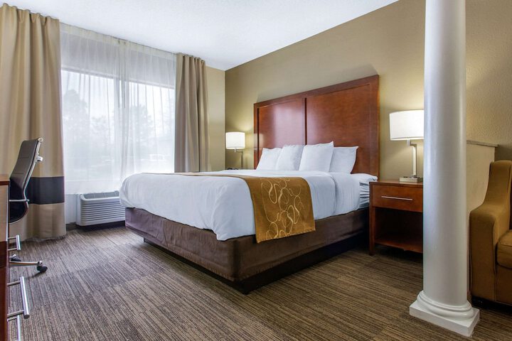Comfort Suites Southport - Oak Island