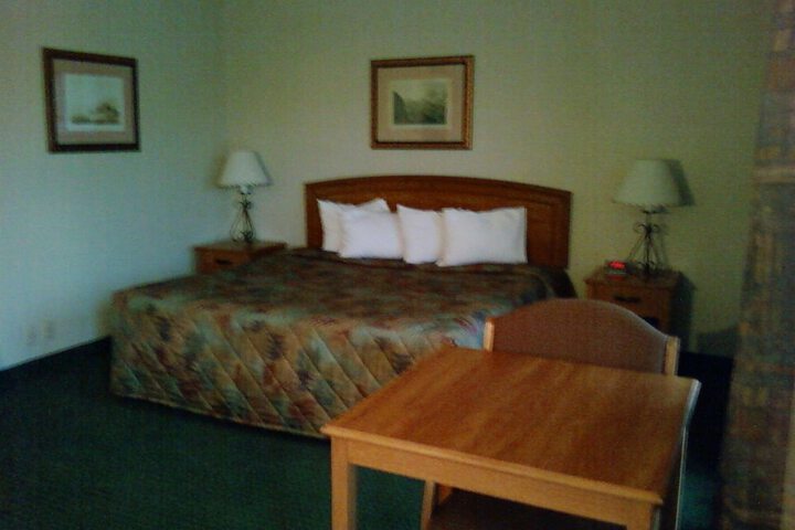 Room 21 of 29