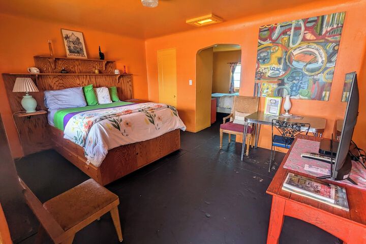 Room 248 of 286