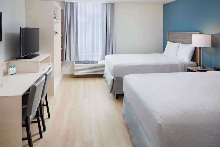 Room 16 of 30