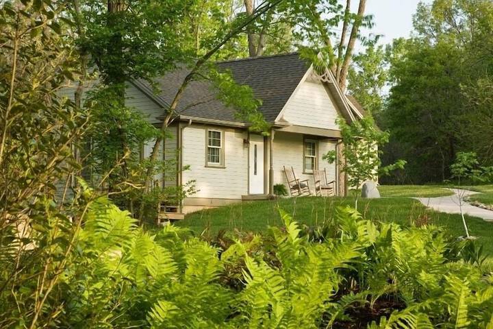 Garth Woodside Mansion B & B