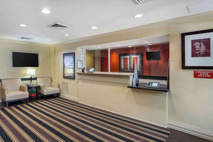 Hotel Interior 5 of 33