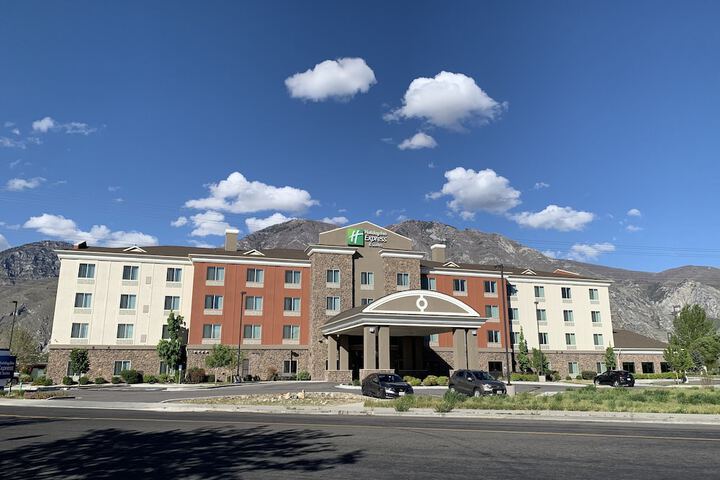 Hotel 7 of 61
