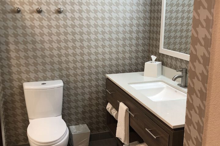 Room 31 of 48
