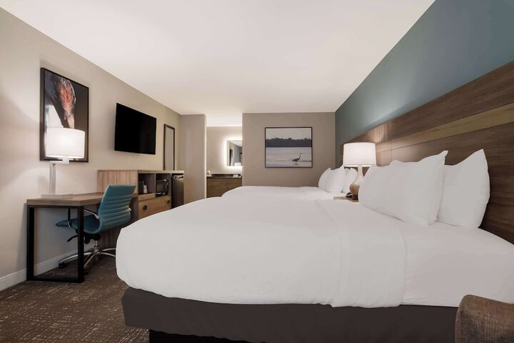 Best Western Flagship Inn