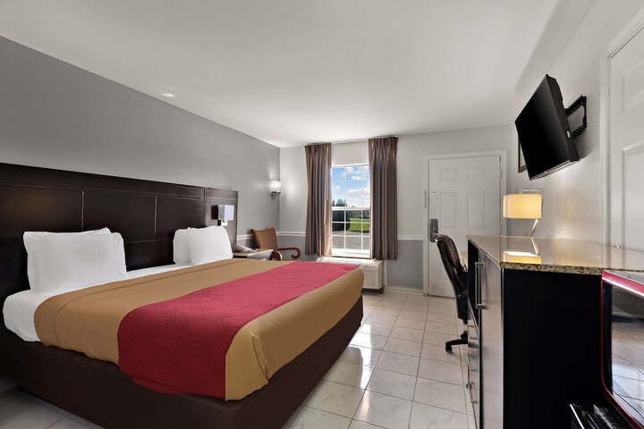 Econo Lodge Princess Anne