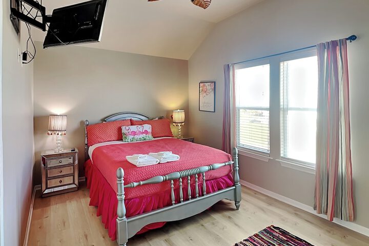 Room 17 of 39