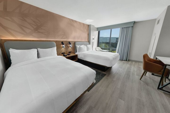 Room 40 of 64