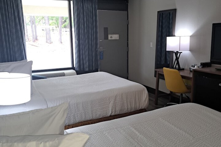 Room 31 of 69