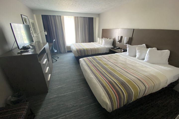 Country Inn & Suites by Radisson Council Bluffs, IA