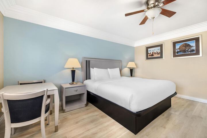 Best Western Tradewinds