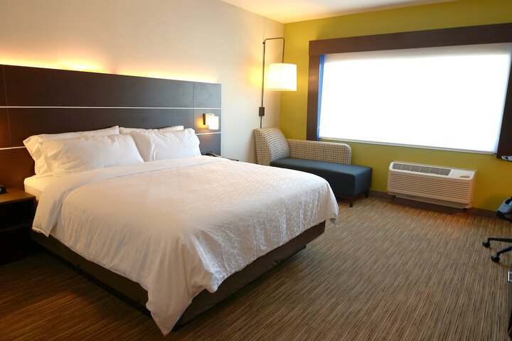 Room 15 of 41