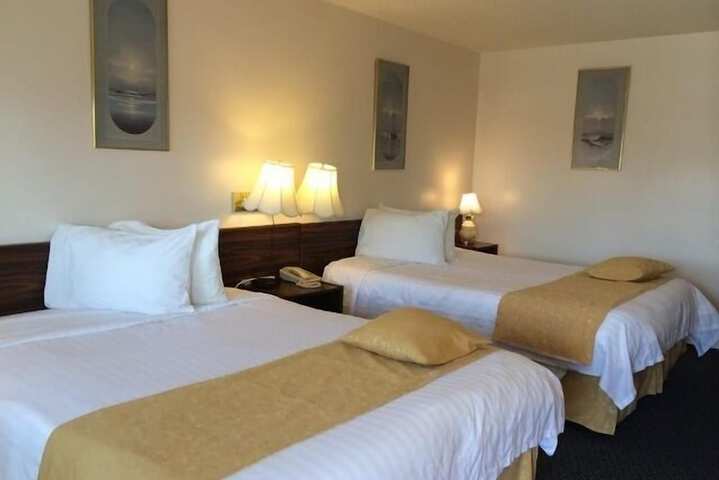 Room 8 of 21
