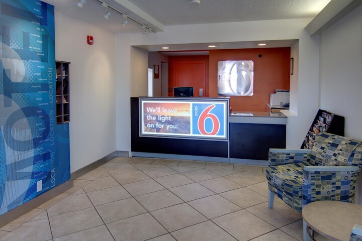 Hotel Interior 11 of 31