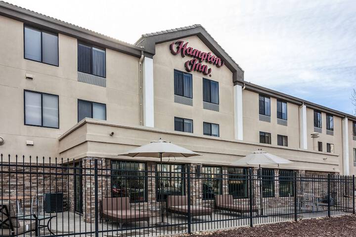 Hotel 1 of 31