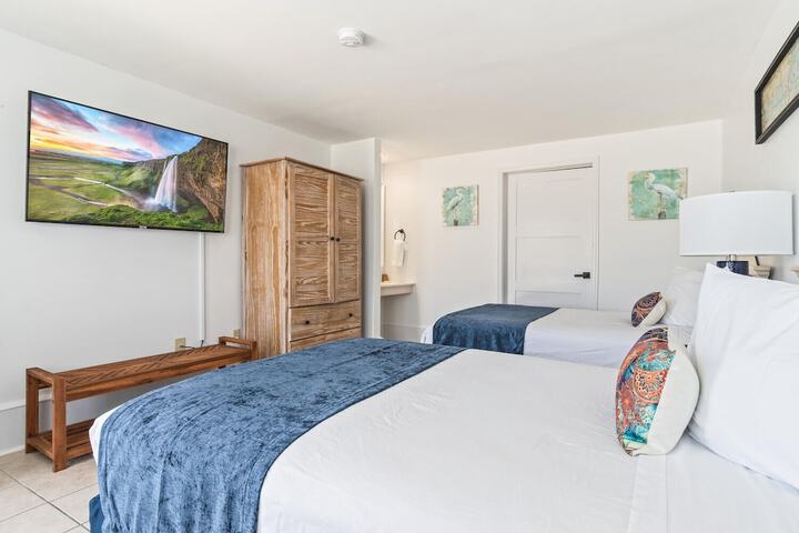 Room 10 of 22