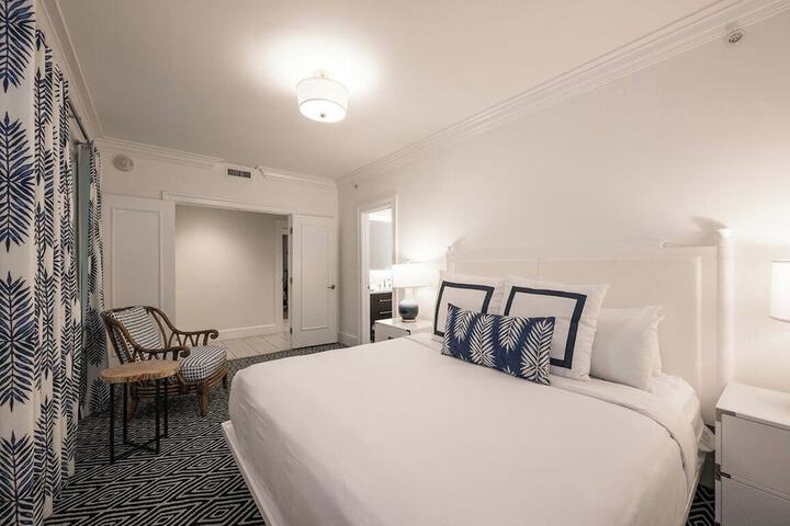Room 58 of 119