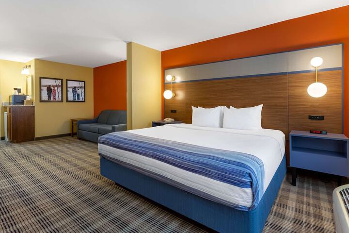 Room 21 of 29