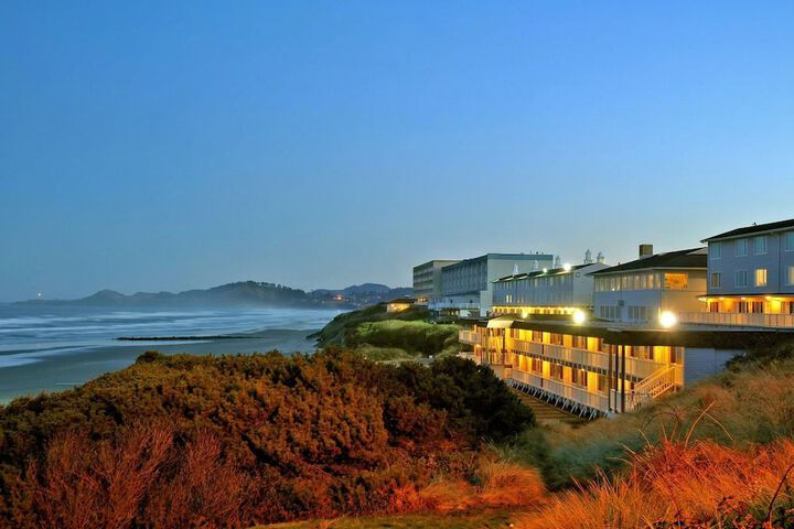 Seagrass Oceanfront Inn