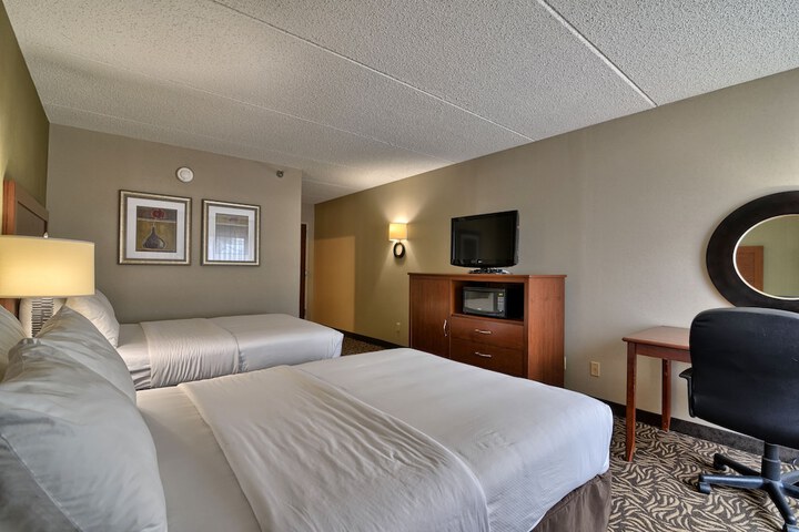Room 13 of 24