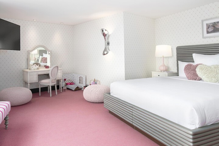 Room 46 of 109