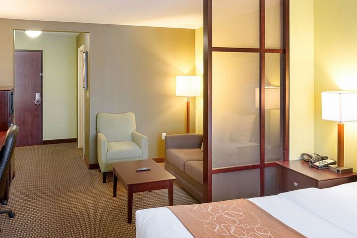 Room 19 of 34