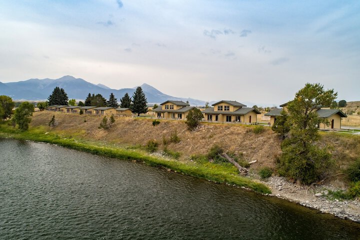 Yellowstone Valley Lodge an Ascend Collection Hotel