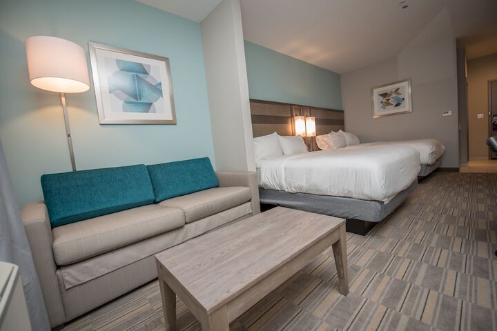 Room 44 of 115