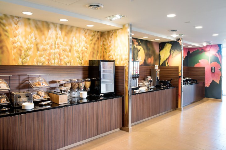 Fairfield Inn & Suites Rochester Mayo Clinic Area / St. Marys