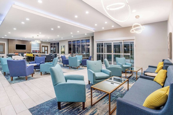 Hotel Interior 11 of 60
