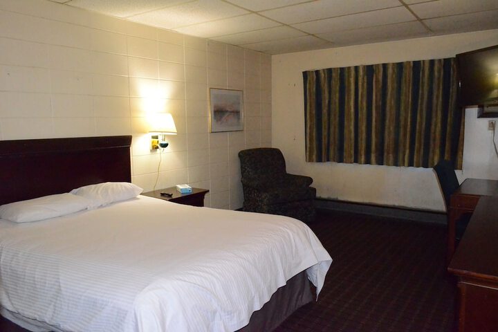 Room 20 of 37