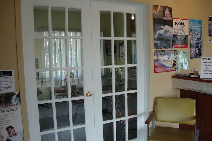 Hotel 4 of 36