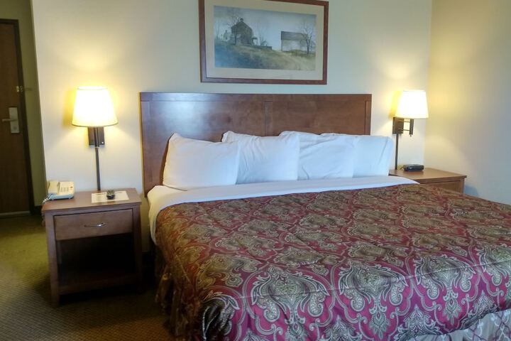 Room 12 of 65
