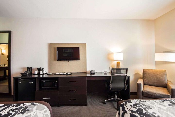 Room 31 of 50