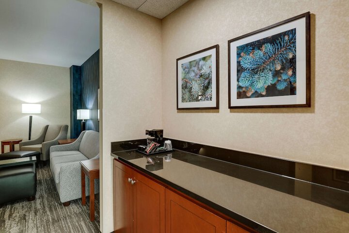 Room 32 of 72