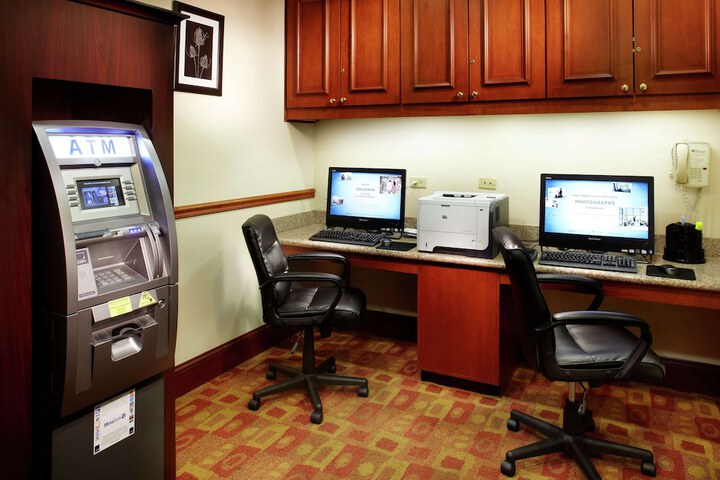Business Center 40 of 41