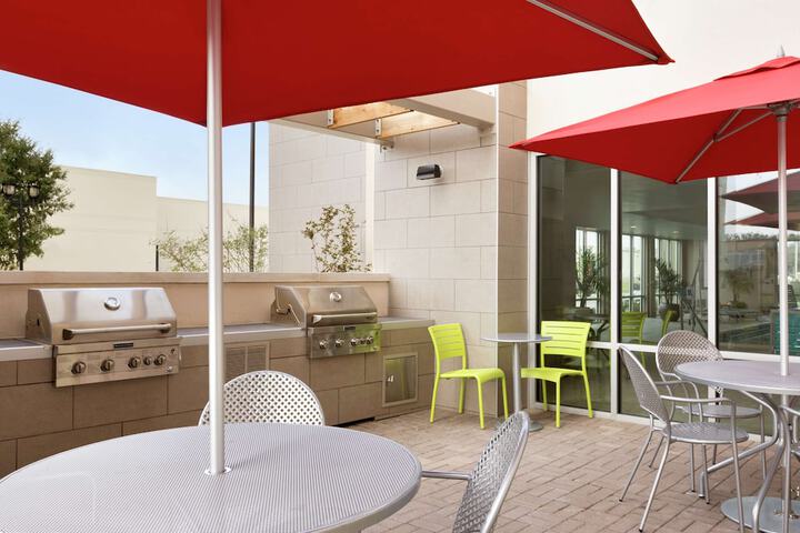 Terrace/Patio 43 of 45