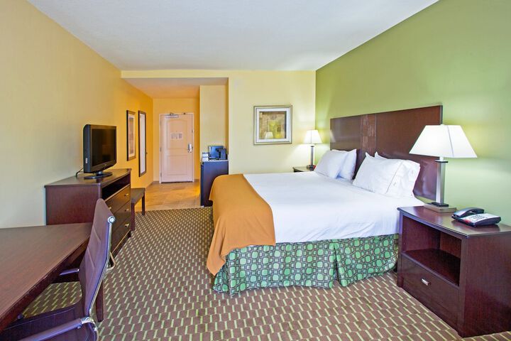 Room 21 of 45