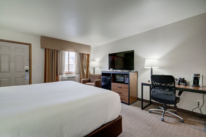 Room 46 of 113
