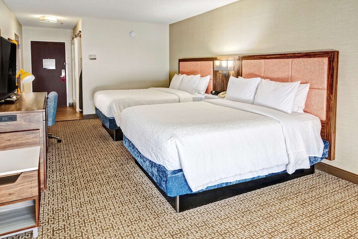 Room 6 of 29