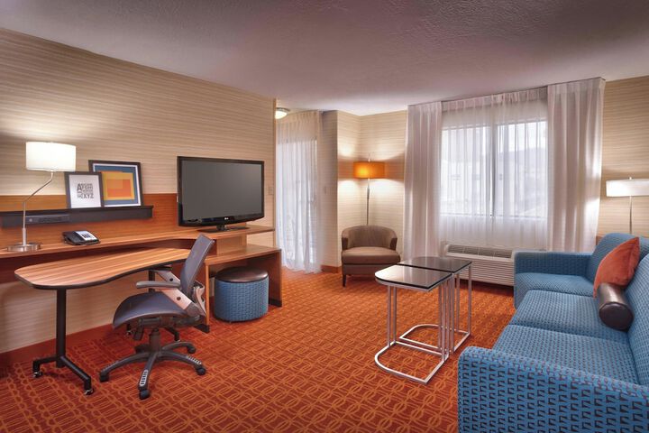 Room 15 of 49