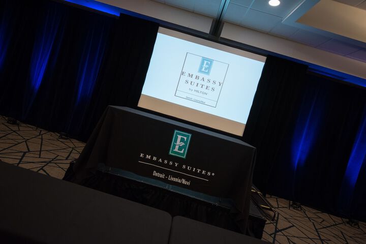 Embassy Suites by Hilton Detroit Livonia Novi