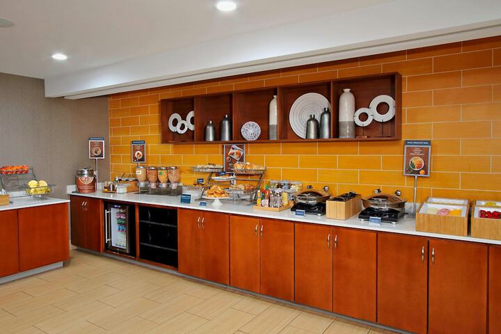 Breakfast/Coffee Service 18 of 21