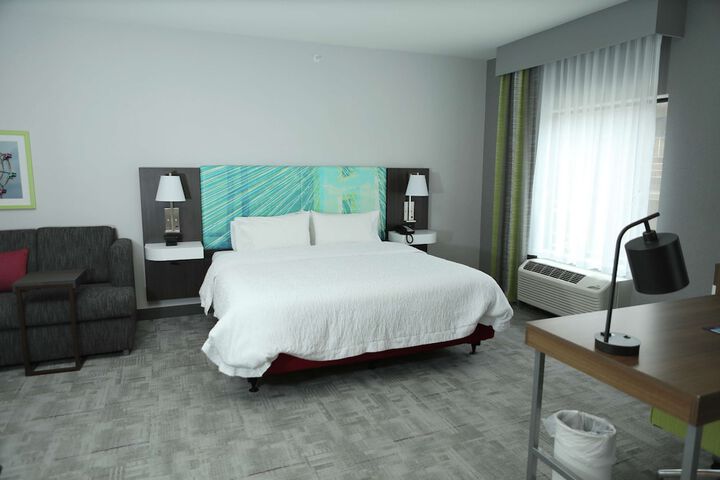 Hampton Inn & Suites Burlington