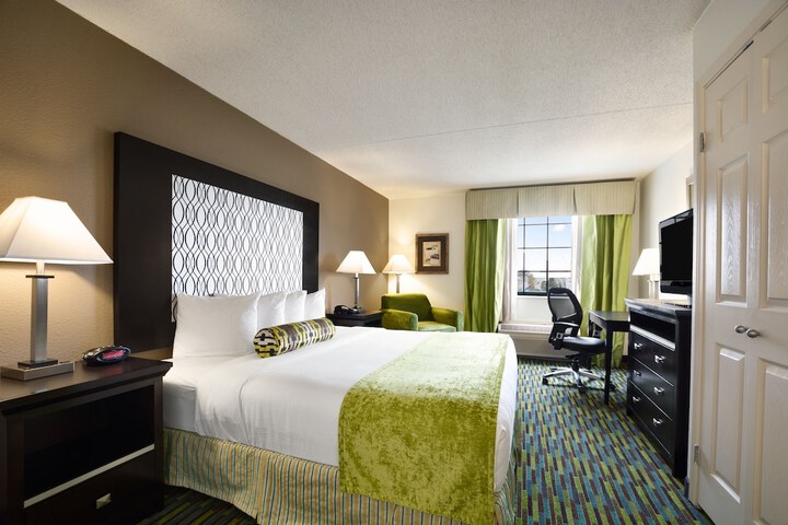 Room 34 of 50