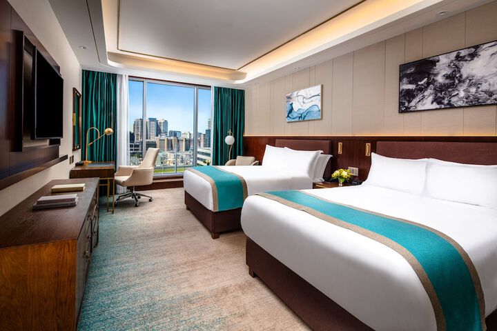 Room 20 of 82