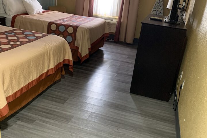 Room 27 of 31