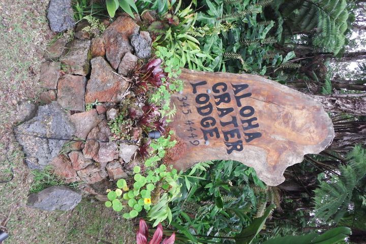 Aloha Crater Lodge