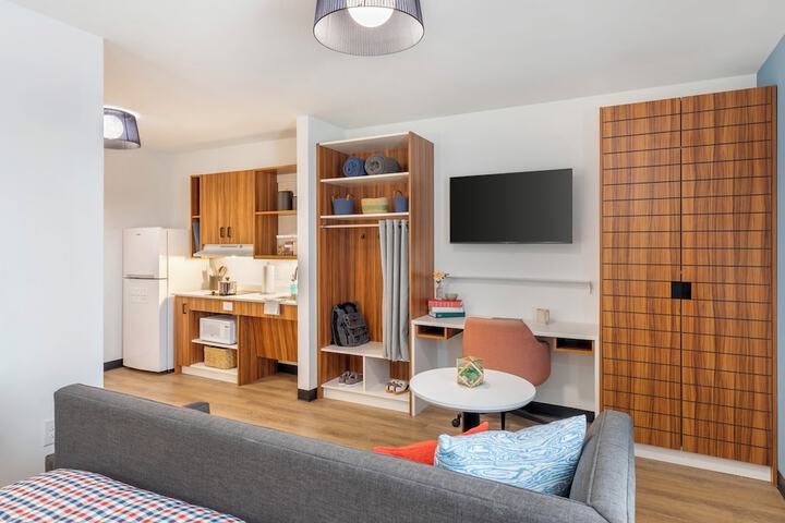 Uptown Suites Extended Stay Miami FL – Homestead