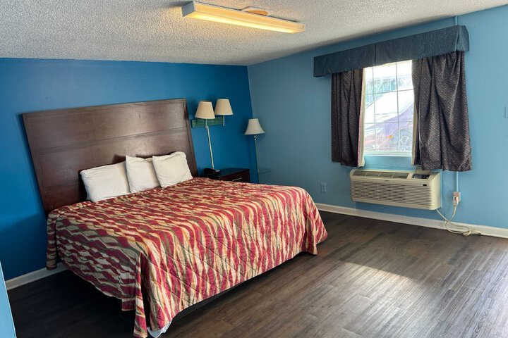 Holiday Motel by Belvilla Cleveland TN